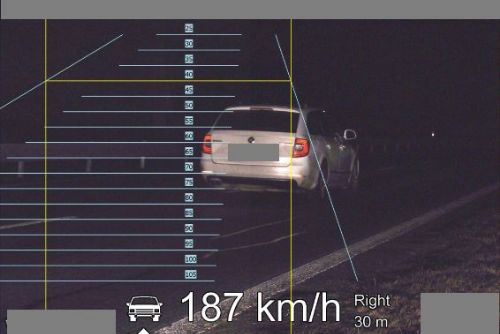 Jediná kontrola, čtyři zabavené řidičáky, policie trestala výrazné překročení rychlosti