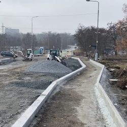 Lobzy budou průjezdné až od 1. června, práce zdrželi archeologové i tvrdá skála