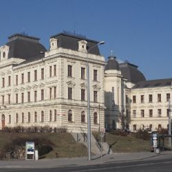 Matka odmítla vydat dceru odsouzenému otci. Sama za to dostala podmínku