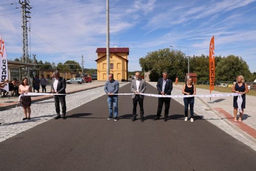 Pačejov má nový moderní dopravní terminál