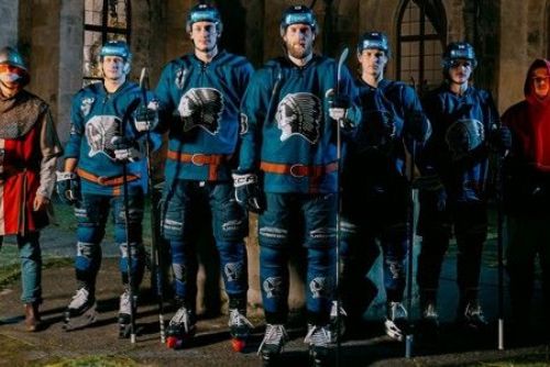 Plzeň slaví 730 let - hokej, žongléři a šermíři oživí výročí