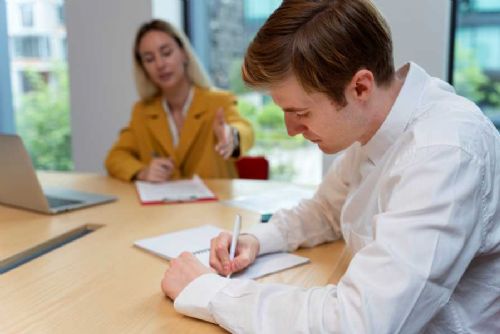 Středočeští studenti propadají u maturit: Technické obory největší výzvou