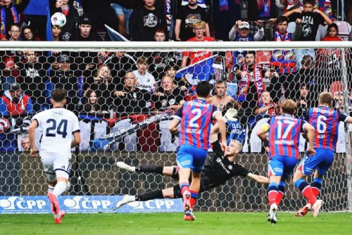 Viktoria doma zklamala. Plzeň padla s Olomoucí 2:3 a čeká ji těžký duel se Slavií