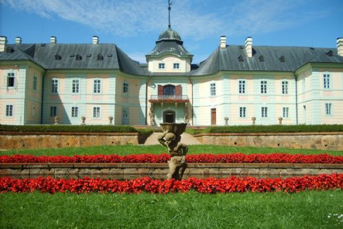 Zámek Manětín přivítá jaro jarmarkem v sobotu 4. dubna