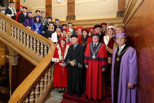 ZČU chce usnadnit start doktorandům. Připravuje společnou doktorskou školu