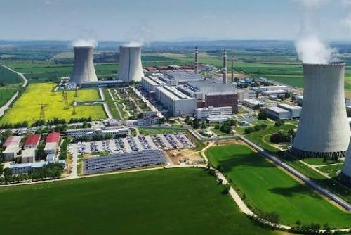 ZČU v Plzni připravuje odborníky pro Dukovany i Temelín. Do energetiky jich míří tisíce