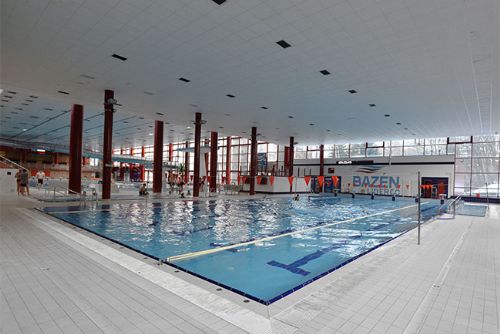 Liberecký bazén částečně otevřen