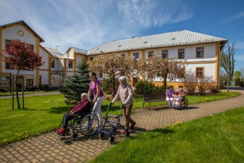 Charitní domov Moravec přechází pod Žďárskou Charitu, péče pro seniory zůstává zachována