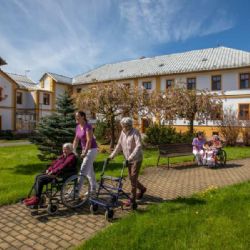 Charitní domov Moravec přechází pod Žďárskou Charitu, péče pro seniory zůstává zachována