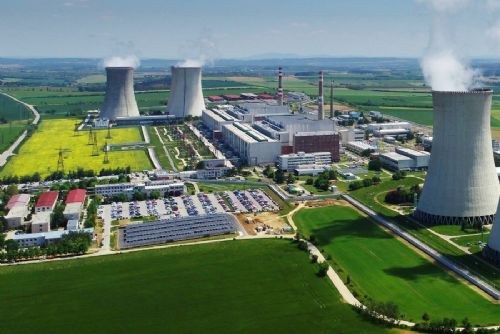Dunajské elektrárny omezují výkon kvůli suchu. Dukovany a Temelín spoléhají na věžové chlazení