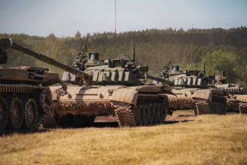 Historické vlaky a autobusy oživí Den pozemního vojska Bahna 2025