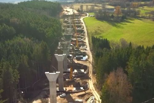 Jihočeská D3: termíny platí, poslední úseky mají být hotové v létě 2027