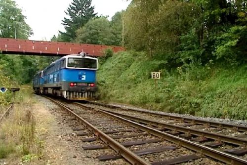 Na Hadrovci se vrací raritní akvadukt nad tratí s novou celokovovou konstrukcí