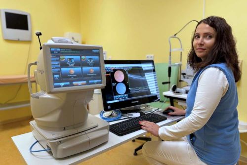 Písecká oční ambulance rozšiřuje péči: Nové techniky a zákroky na oči a obličej