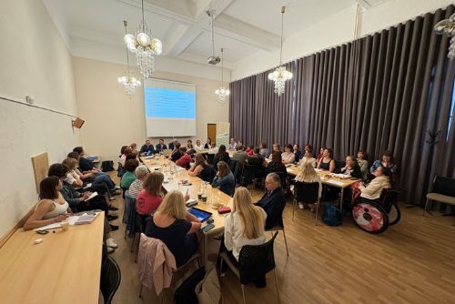 Plzeň připravuje sociální služby na rok 2027. Do plánování se zapojilo téměř 200 lidí