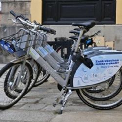 Sdílená kola v Písku lákají víc lidí, sezona 2025 byla rekordní