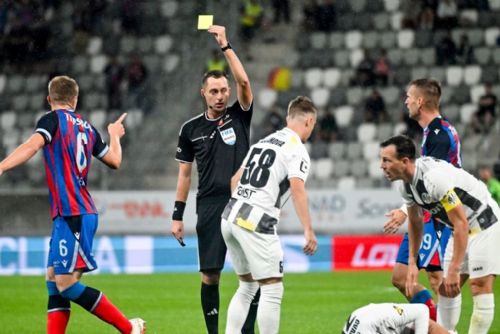 Viktoria v Hradci vyšla střelecky naprázdno. Bod zachraňovala v závěru v deseti