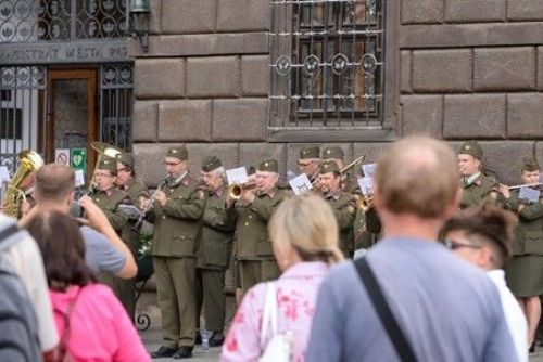 Výstava o 35. plzeňském pluku zdarma na radnici