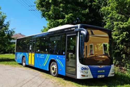Z Tachova vyjede linka 764 do Bärnau a Tirschenreuthu, o víkendech cyklobus