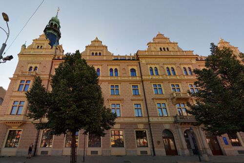 ZČU láká na 70 praktických kurzů a mikrocertifikáty