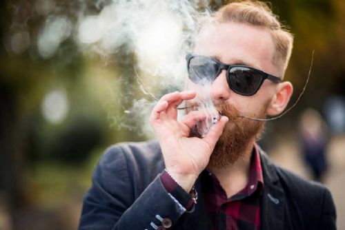 Brno chrání děti: Nekuřácké zóny u škol na obzoru