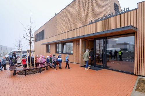 Hlasování o Stavbu roku končí už v neděli. O přízeň veřejnosti bojuje 21 projektů