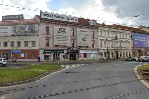 Majitelé reklam mají poslední týdny. Musí splnit nová pravidla, jinak hrozí milionové pokuty