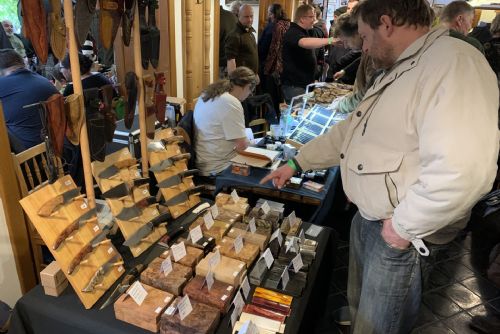 Meče a nože v Černicích, výstava Nože Plzeň 2026 již 14. března