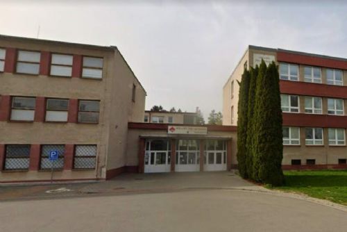 Modernizace škol: nové výtahy a čítárny na Vysočině