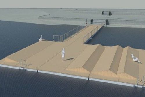 Na Boleváku začíná instalace tří plovoucích mol, promenádu u Ostende čeká omezení