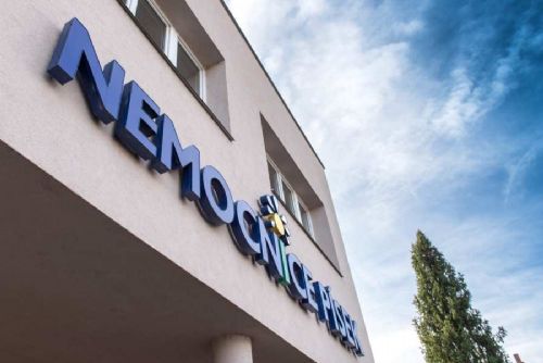 Nemocnice Písek otevřela modernizované pokoje s vlastní koupelnou. Rekonstrukce interny pokračuje dalšími etapami