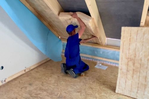 Nová zelená úsporám končí v dosavadní podobě. Majitelé domů se mají připravit na půjčky