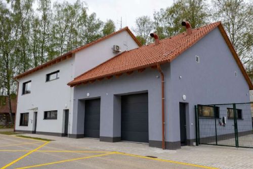 Nové základny jihočeské záchranky zrychlí výjezdy i zlepší zázemí posádek
