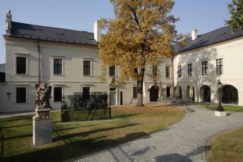 Olomoucké muzeum vystavuje poklady středověku: unikáty ze sídel Velké Moravy