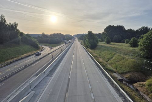 Opravy D5 na Tachovsku - rekonstrukce za 576 milionů omezí dopravu do října