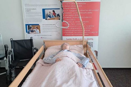 Podpora pečujícím rodinám: Charita České Budějovice otevírá výukový pokoj