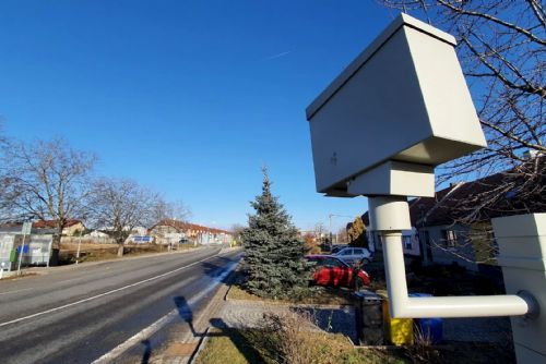 Pokuty z radarů chce stát do vlastní kapsy, obce přijdou o miliony