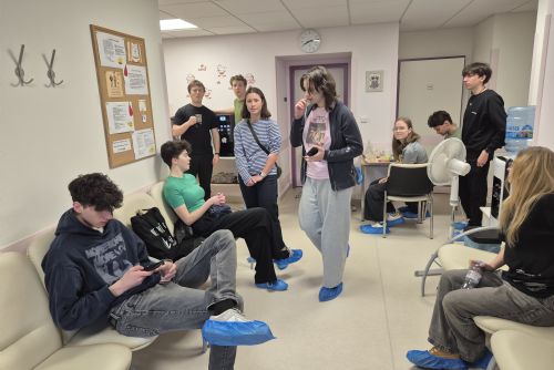 Studenti ZČU v Chebu darovali krev. Jubilejní akce přinesla skoro 20 litrů