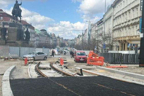 Tramvajová trať na horním Václavském náměstí míří k otevření v roce 2027