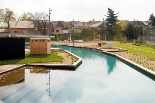 Zátoka v Rosicích znovu otevírá. Koupaliště přivítá návštěvníky 23. května zdarma