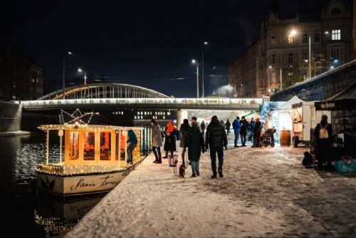 Olomoucká Vánoční náplavka nabídne koncerty, gastronomii a zábavu pro všechny