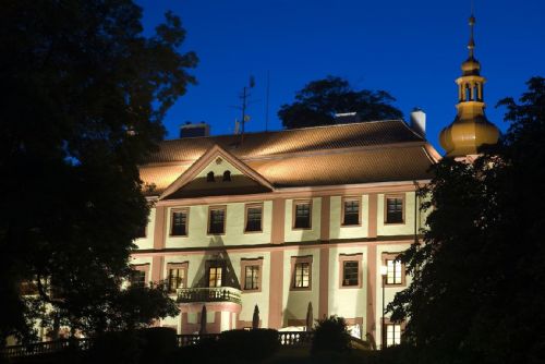 Bezdružický zámek nikdo nechce, cena je necelých 50 mil. Kč