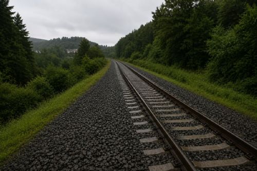 Bouřky v Jihočeském kraji poškodily trať mezi Vimperkem a Čkyní, oprava potrvá do poloviny srpna