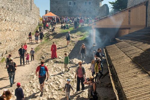Hrad Kašperk zahájí sezonu o Velikonocích. Připravuje prohlídky i bohatý program