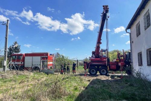Instruktoři HZS Olomouckého kraje ve Šternberku se školí na stabilizaci budov