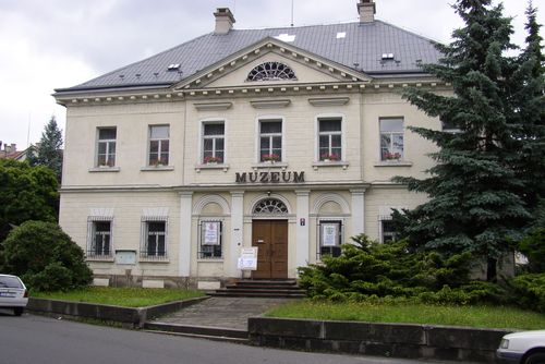 Lindnerova vila ožije jako muzeum textilu