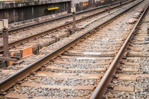 Modernizace trati Plzeň-České Budějovice: Rychlejší jízda a nové stanice