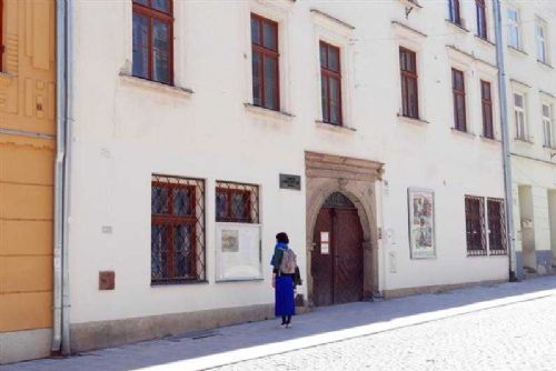 Rekonstrukce Vysočinské galerie: Levnější renovace fasády odstartuje v červnu 2025