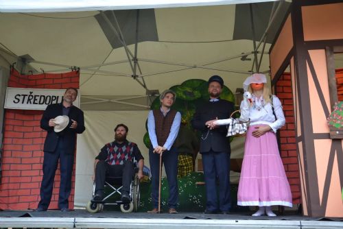 Staňkovští ochotníci zahrají Švestku pro zámek Čečovice