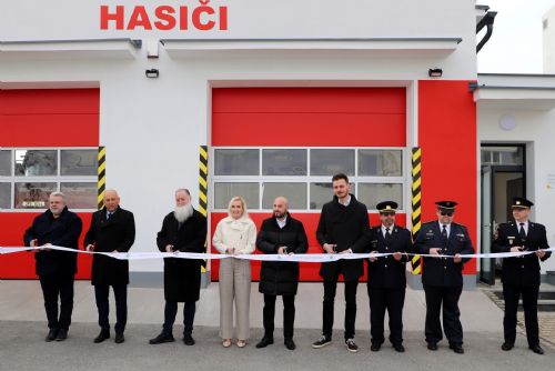 V Koterově mají zbrusu novou hasičskou zbrojnici, hasiči získali i posilovnu